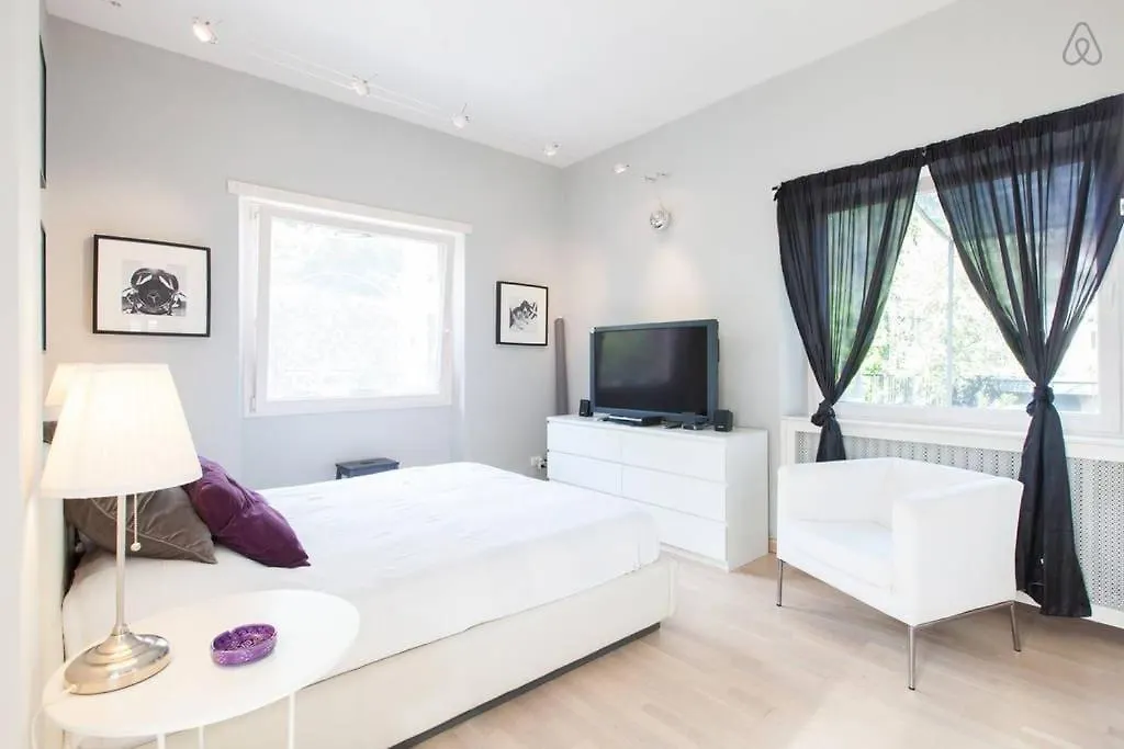 Exclusive Penthouse Rome Private Terrace Chromotherapy And Sauna 0*,